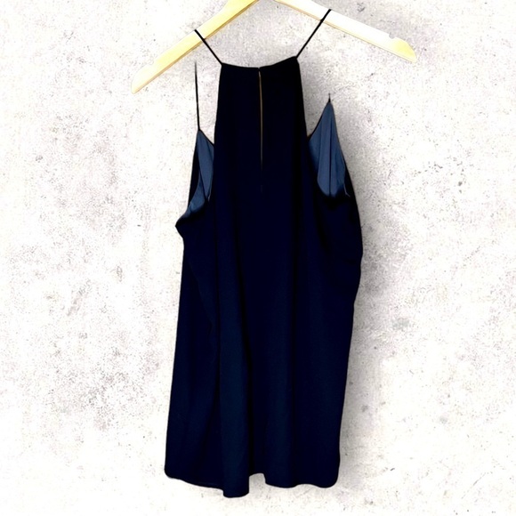 REVERSIBLE Gray and Black Spaghetti Strap Tank Top, TAGLESS fits like a Large - Picture 6 of 6